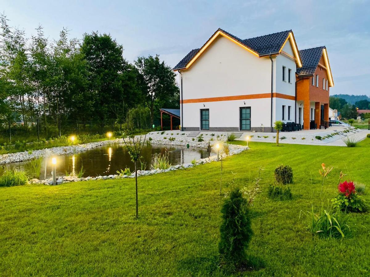 Wonder Home - Apartamenty Halo Karkonosze Z Ogrodem, Sezonowym Basenem, Placem Zabaw I Widokiem Na Sniezke - Zlokalizowane Blisko Karpacza Mysłakowice Dış mekan fotoğraf