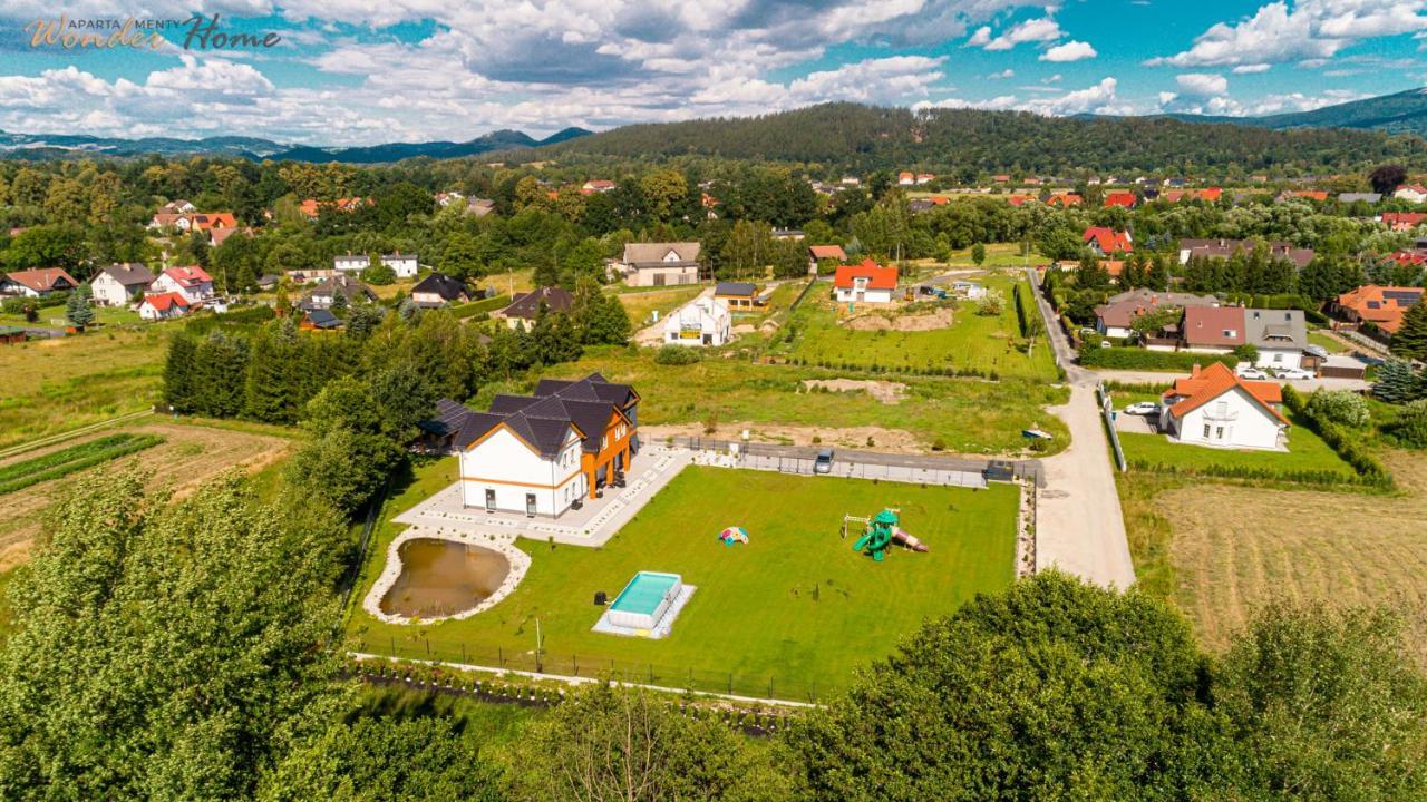 Wonder Home - Apartamenty Halo Karkonosze Z Ogrodem, Sezonowym Basenem, Placem Zabaw I Widokiem Na Sniezke - Zlokalizowane Blisko Karpacza Mysłakowice Dış mekan fotoğraf