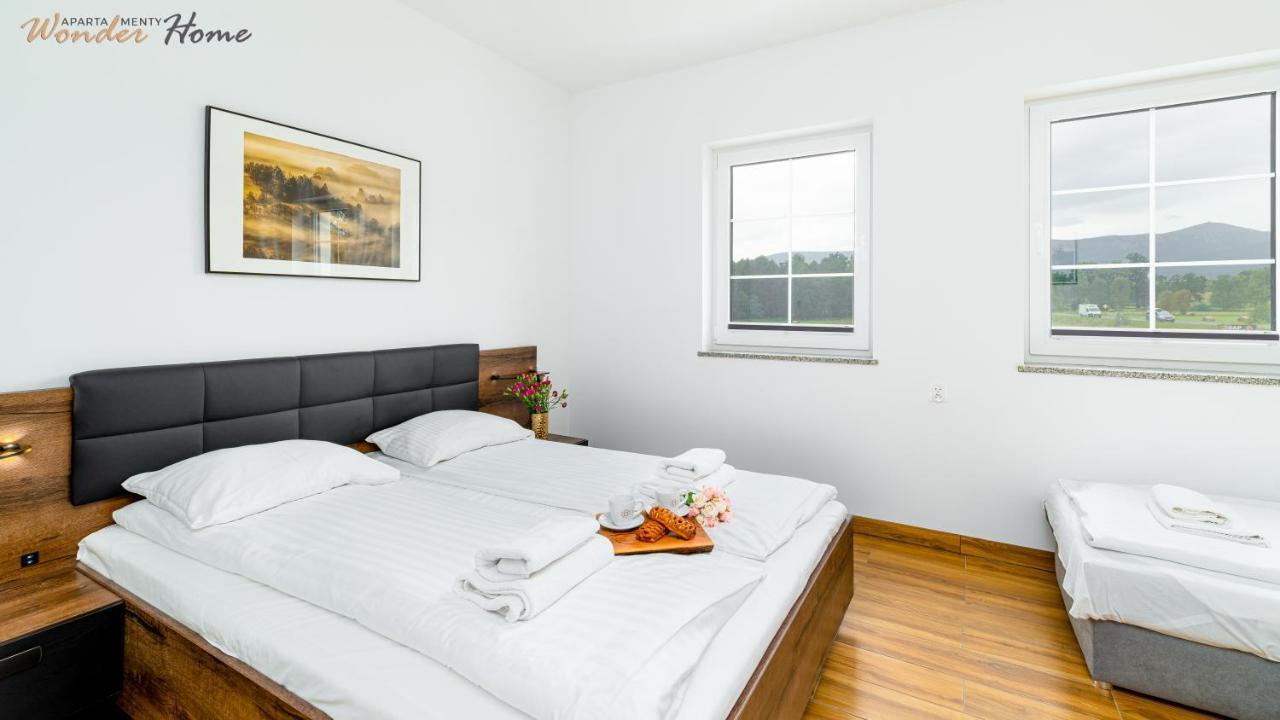 Wonder Home - Apartamenty Halo Karkonosze Z Ogrodem, Sezonowym Basenem, Placem Zabaw I Widokiem Na Sniezke - Zlokalizowane Blisko Karpacza Mysłakowice Dış mekan fotoğraf