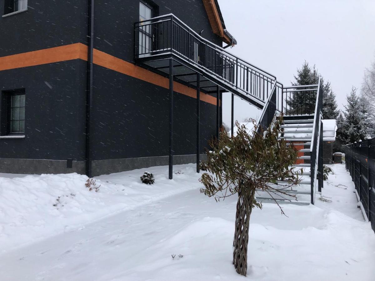 Wonder Home - Apartamenty Halo Karkonosze Z Ogrodem, Sezonowym Basenem, Placem Zabaw I Widokiem Na Sniezke - Zlokalizowane Blisko Karpacza Mysłakowice Dış mekan fotoğraf