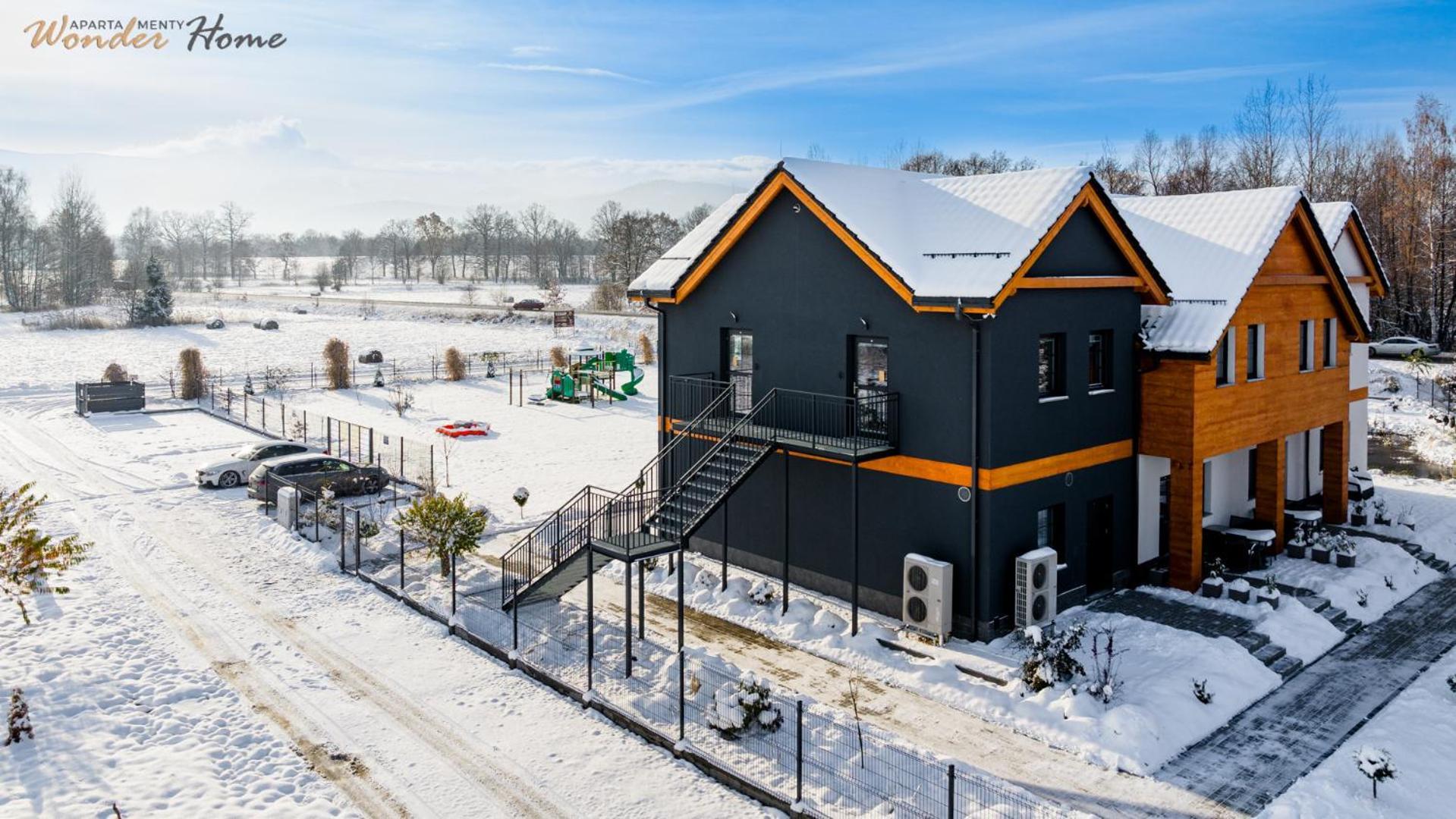 Wonder Home - Apartamenty Halo Karkonosze Z Ogrodem, Sezonowym Basenem, Placem Zabaw I Widokiem Na Sniezke - Zlokalizowane Blisko Karpacza Mysłakowice Dış mekan fotoğraf